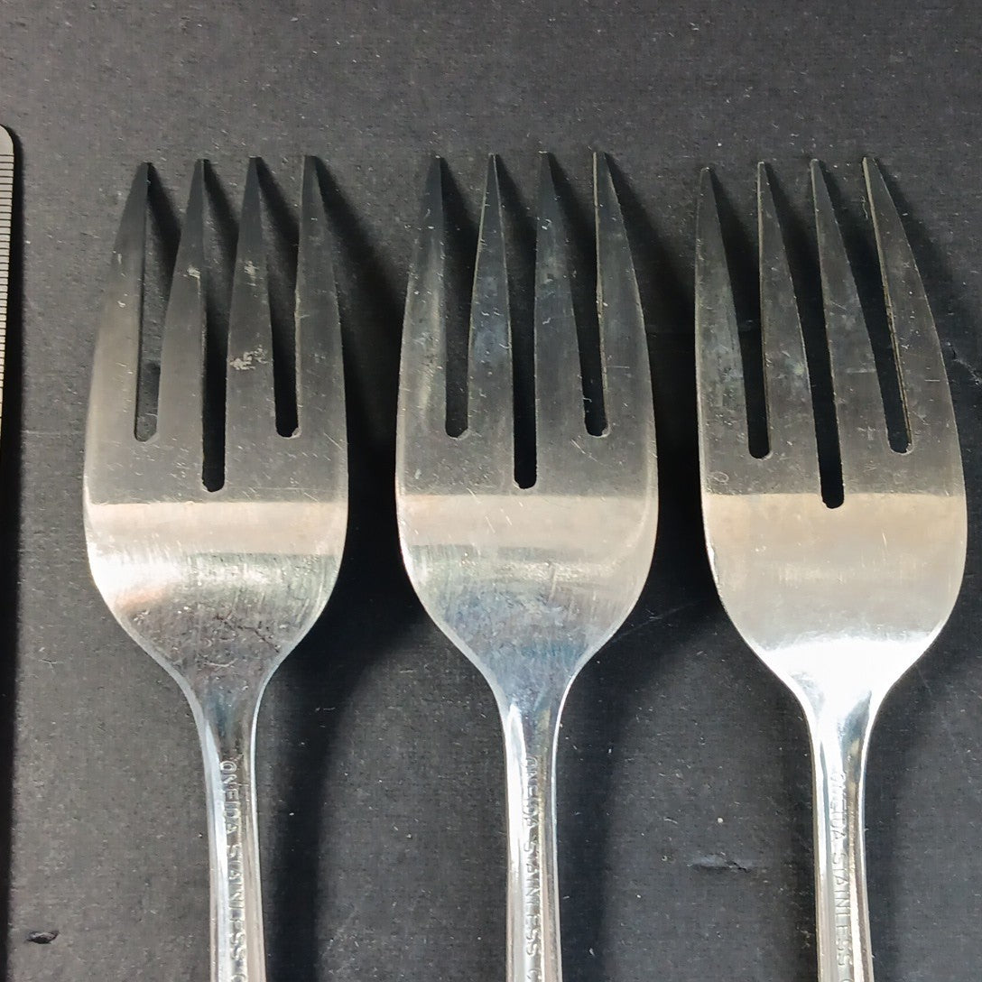 Set Of 3 Oneida Stainless Canada Forks