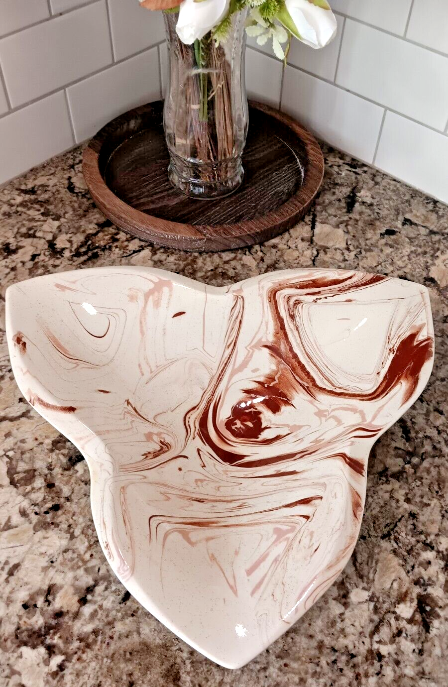 1982 Vintage Handmade Fruit Plate Bowl In Unique Design Excellent Condition X