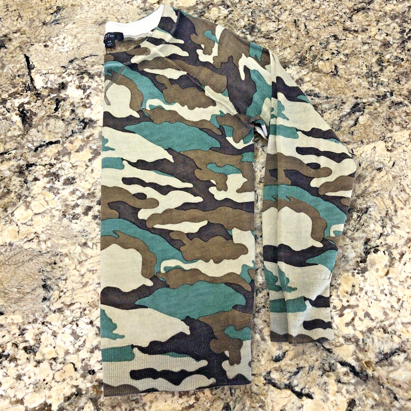 Size XS J. Crew WOOL CAMO Womens Sweater 100% Merino Light Weight Crew Neck CN