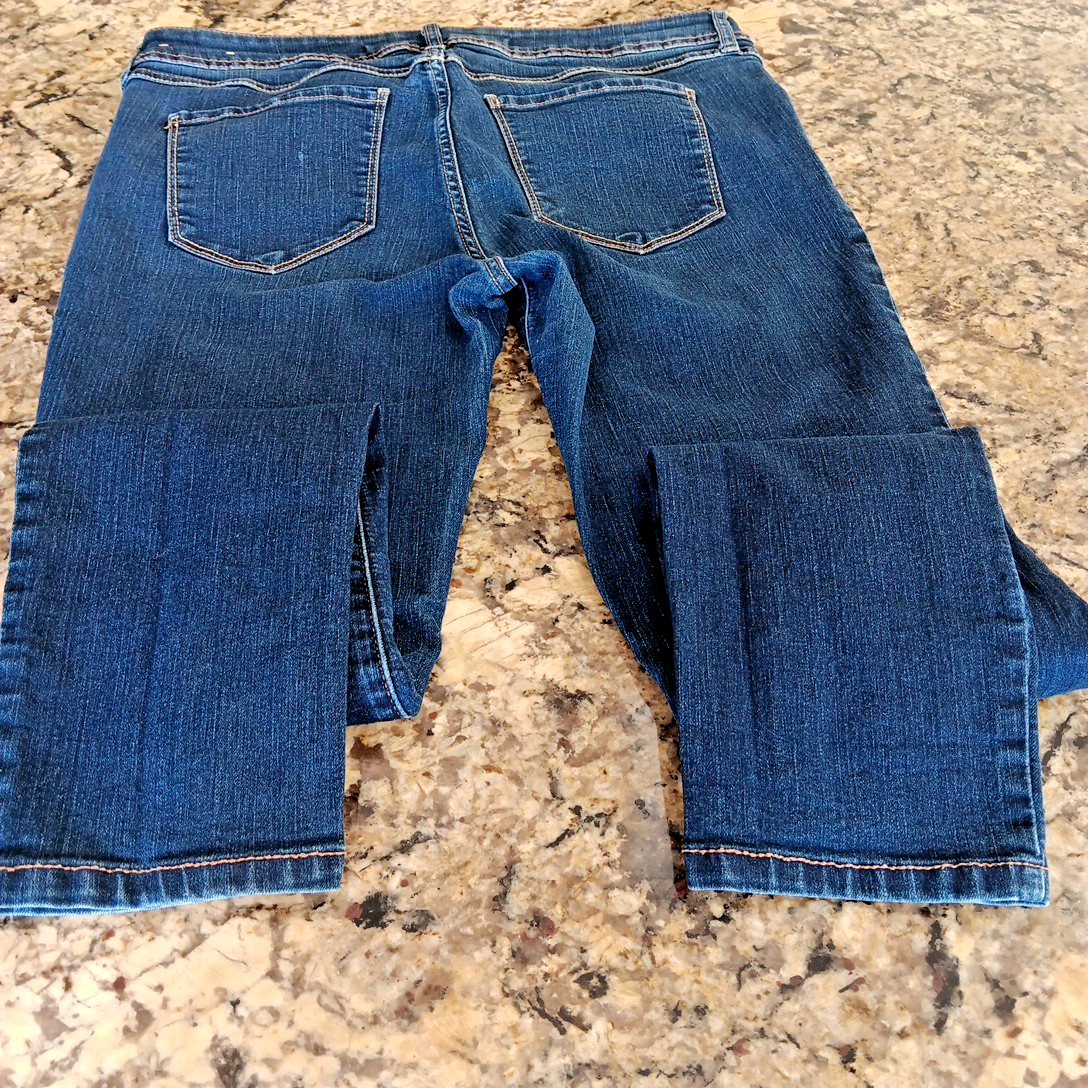 30 X 31 Brody Women's Blue Jeans Mid Rise Stretch Made In Bangladesh Very Good