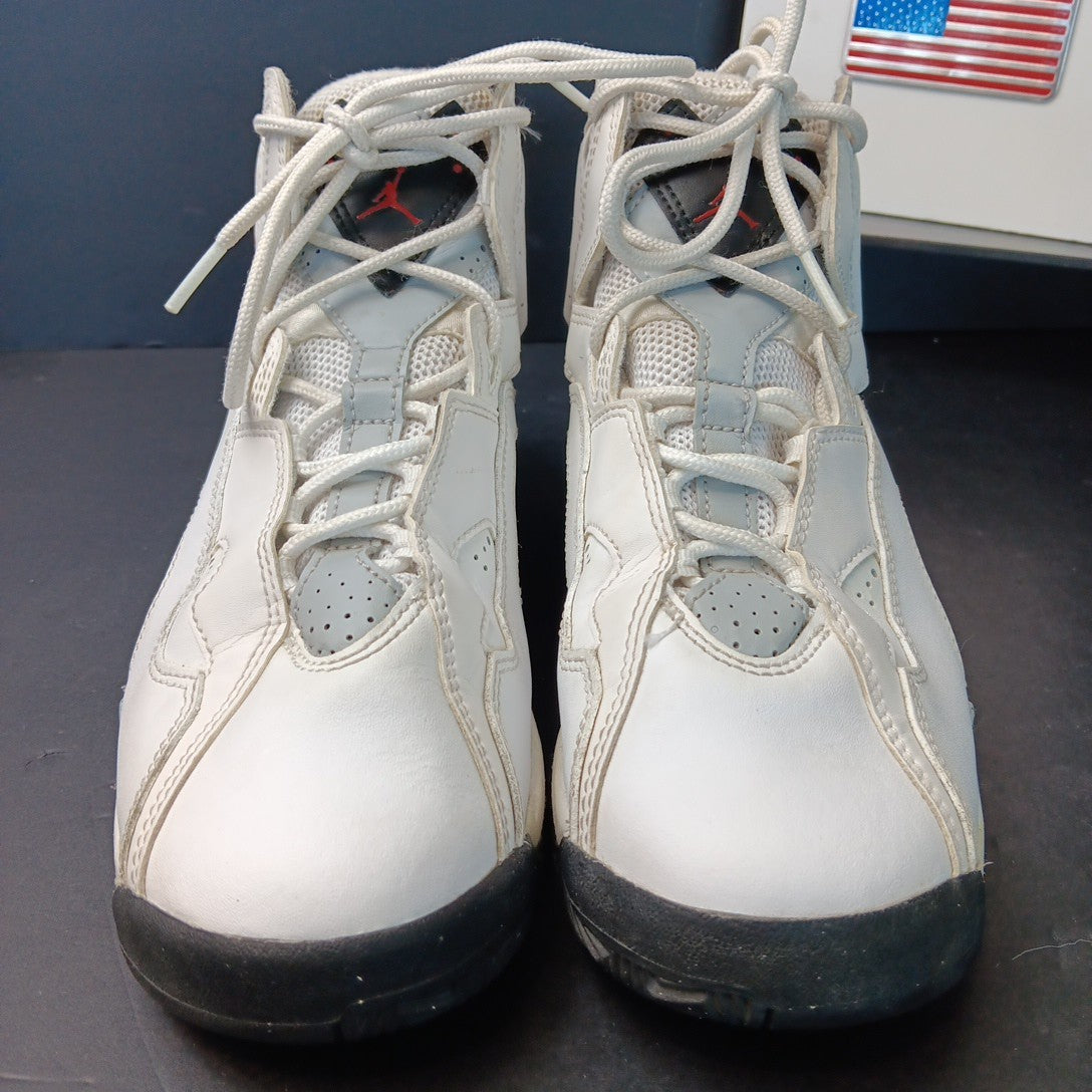 Nike Boys Air Jordan True Flight 343795-121 White Black Basketball Sneakers  7Y