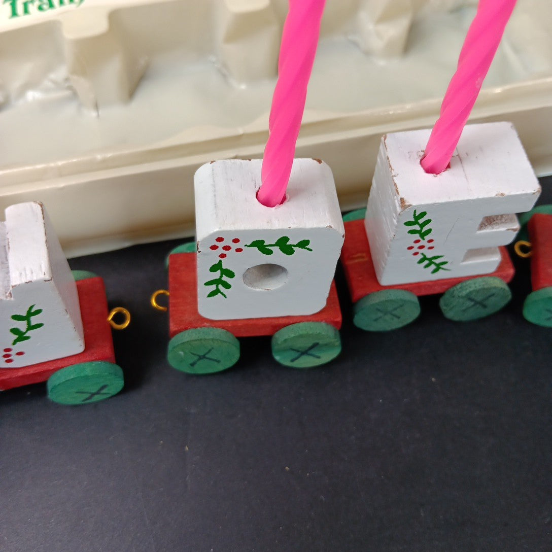 Giftco Wooden NOEL Candle Train Vintage 1982 White Painted Candles. Not Perfect