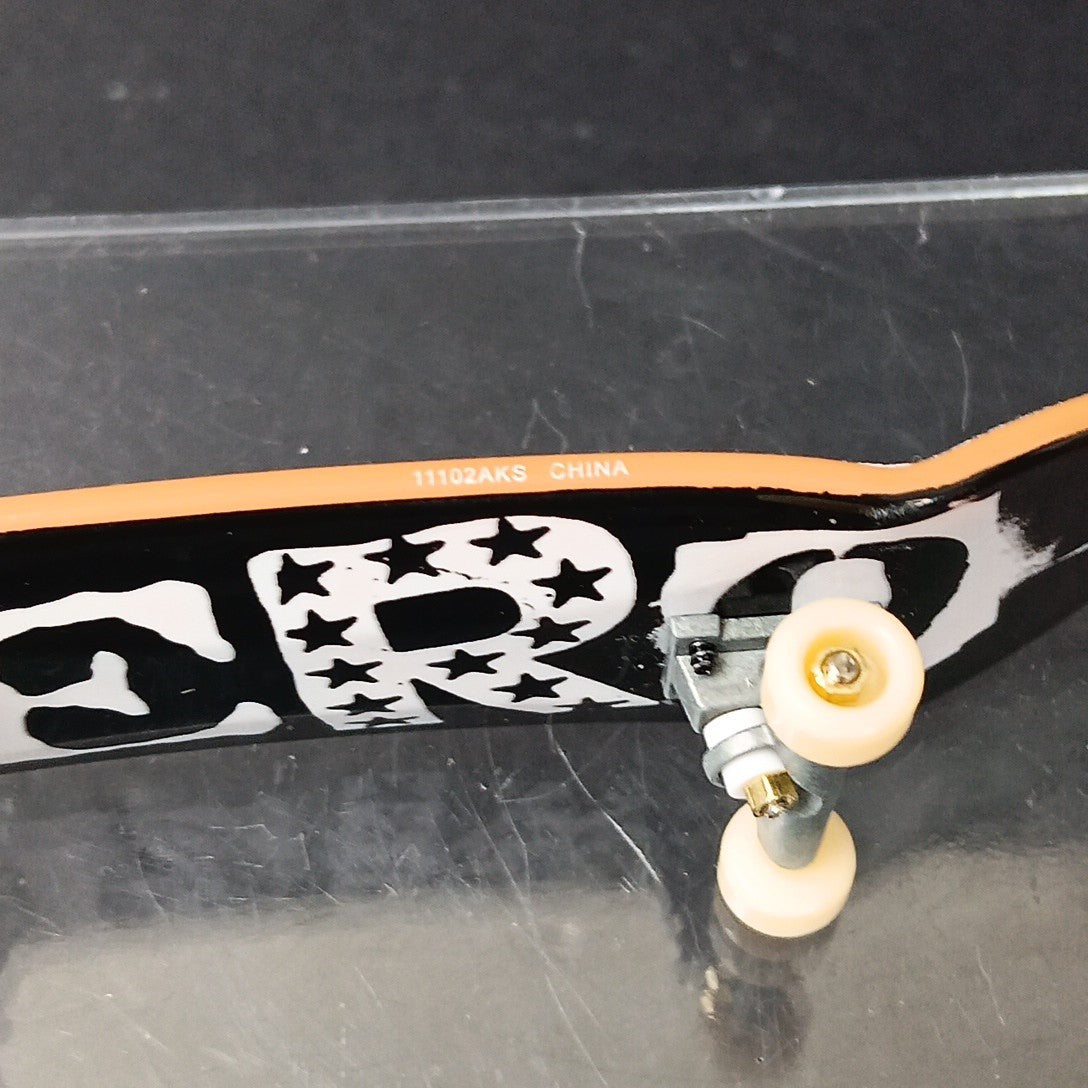 Tech Deck ZERO Fingerboards Mini Hand Skateboard Toys Flip Skull Loose