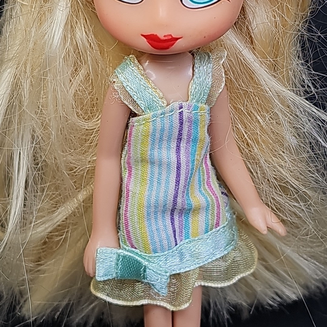 Ice Cream Pop Girls Musical Lipgloss Pop-Cycle Doll Only With Dress 5 Inch