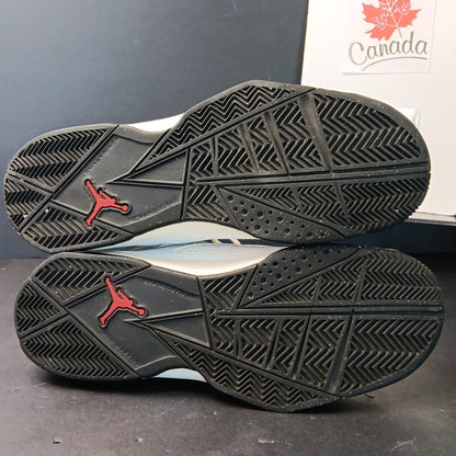 Nike Boys Air Jordan True Flight 343795-121 White Black Basketball Sneakers  7Y