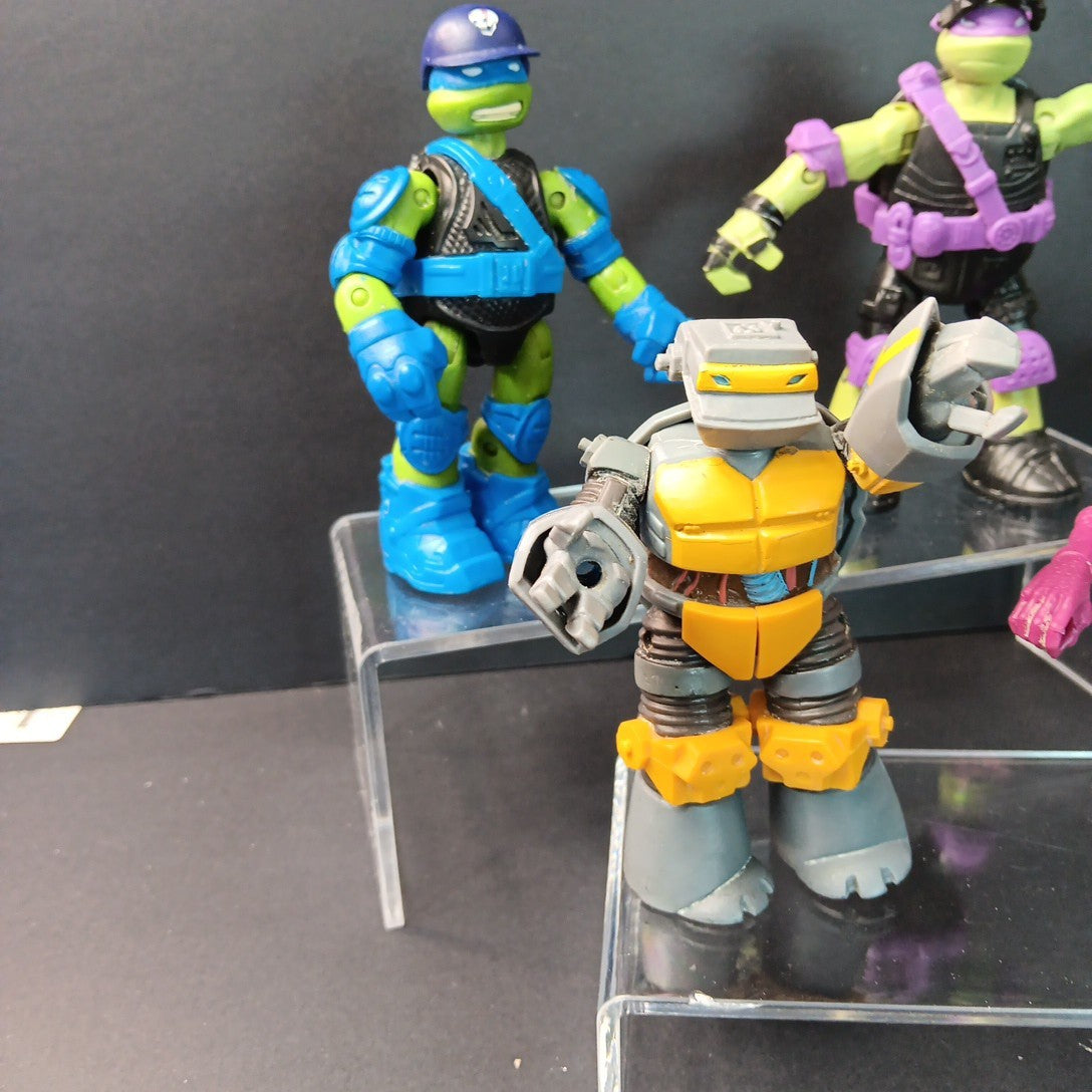 Teenage Mutant Ninja Turtles TMNT Action Figures Set Of 8 Figurines 2012-13 CN