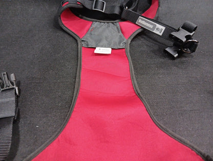 LARGE Canine Equipment No-Pull DOG HARNESS Med. ~ Made in Canada ~ Black/Red