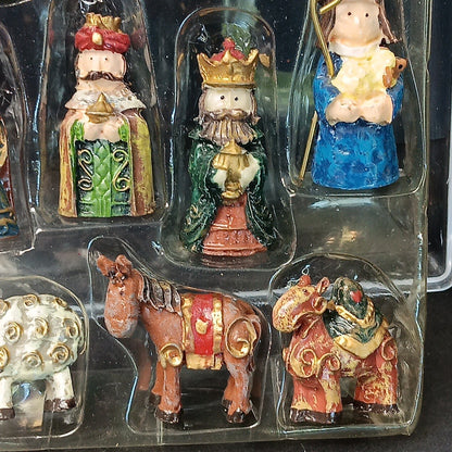 Village Nativity Set 11 Pieces Mini Set Christmas Decor CN