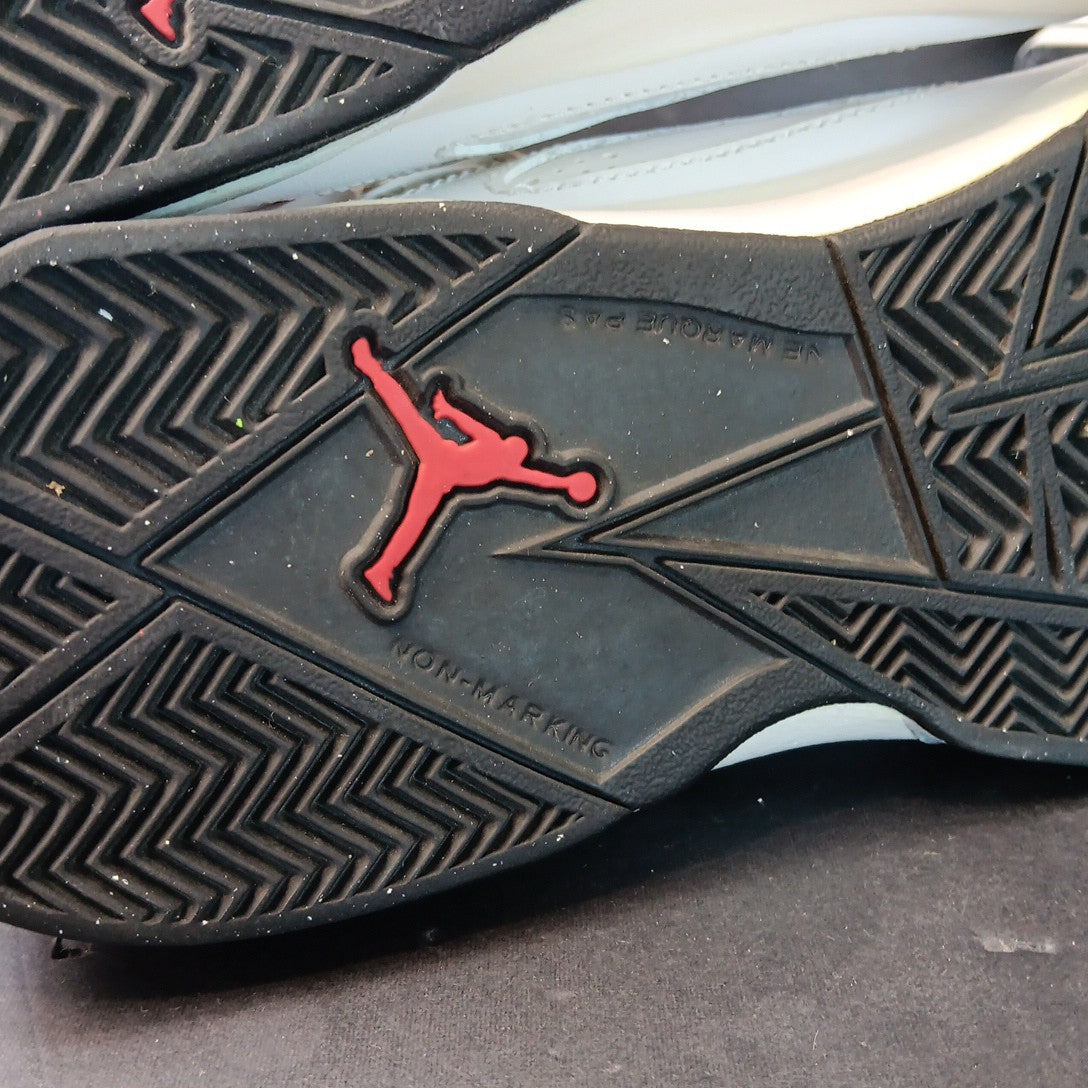 Nike Boys Air Jordan True Flight 343795-121 White Black Basketball Sneakers  7Y