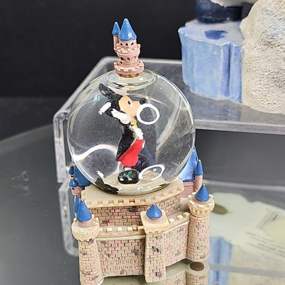 Disney Parks And Two Christmas Snowglobes Fishing Snowman / Toy Factory 3pcs CN