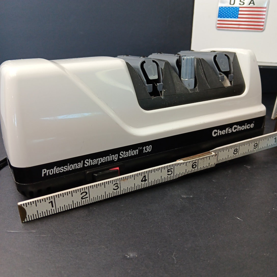 Chef's Choice Model 130 3-Stage Electric Knife Sharpener W/Serrated Stage 3 USA