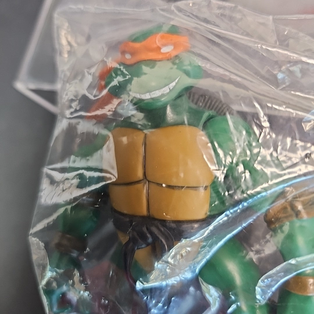 SEALED Teenage Mutant Ninja Turtles TMNT MICHELANGELO 5” Playmates Figure 2002