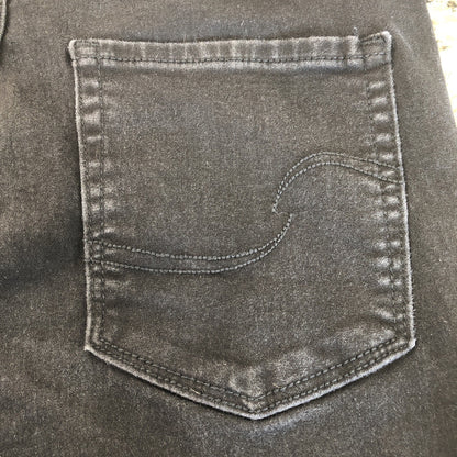 Size 27 Signature Levi Strauss Women’s Jeans Shaping High Rise Super Skinny CN