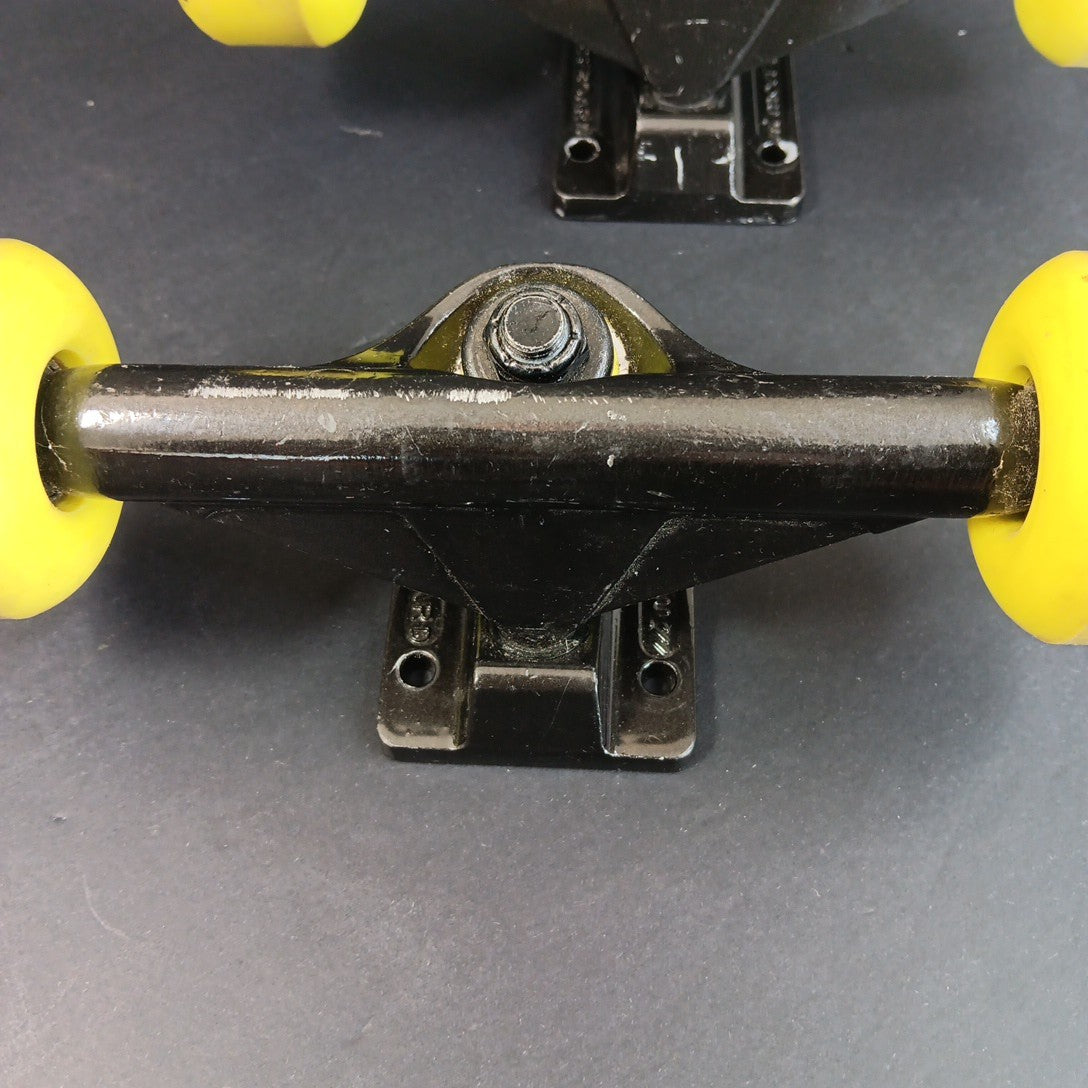 MORFBOARD Morf Board Replacement Skate Trucks 53mm - Set of 2 - Yellow