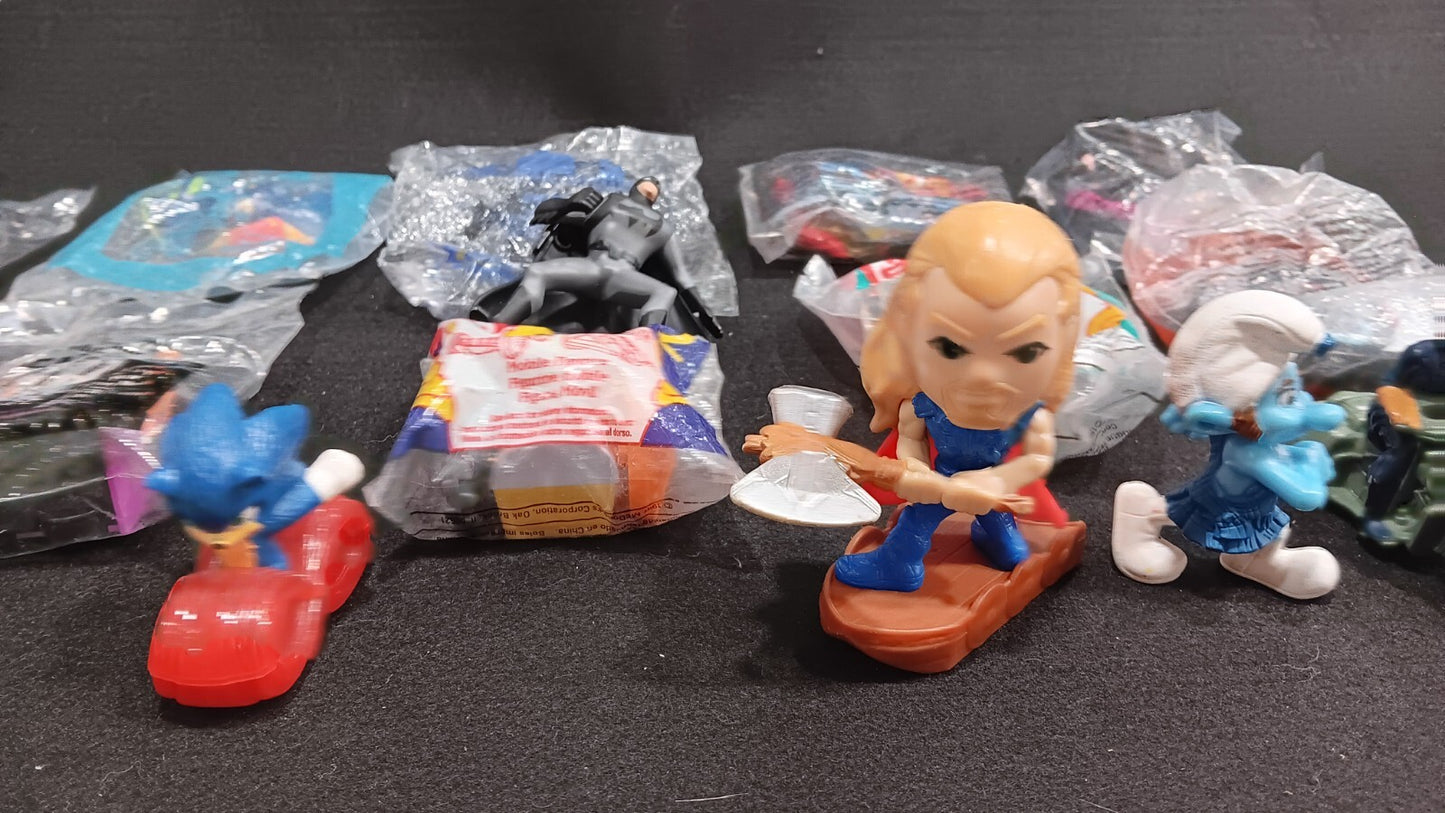 McDonalds Toys. Batman, Marvel, TMNT, Disney, Smurf, Peanuts +++ 20pcs
