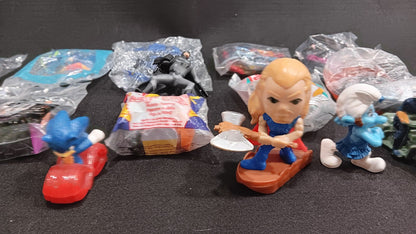 McDonalds Toys. Batman, Marvel, TMNT, Disney, Smurf, Peanuts +++ 20pcs