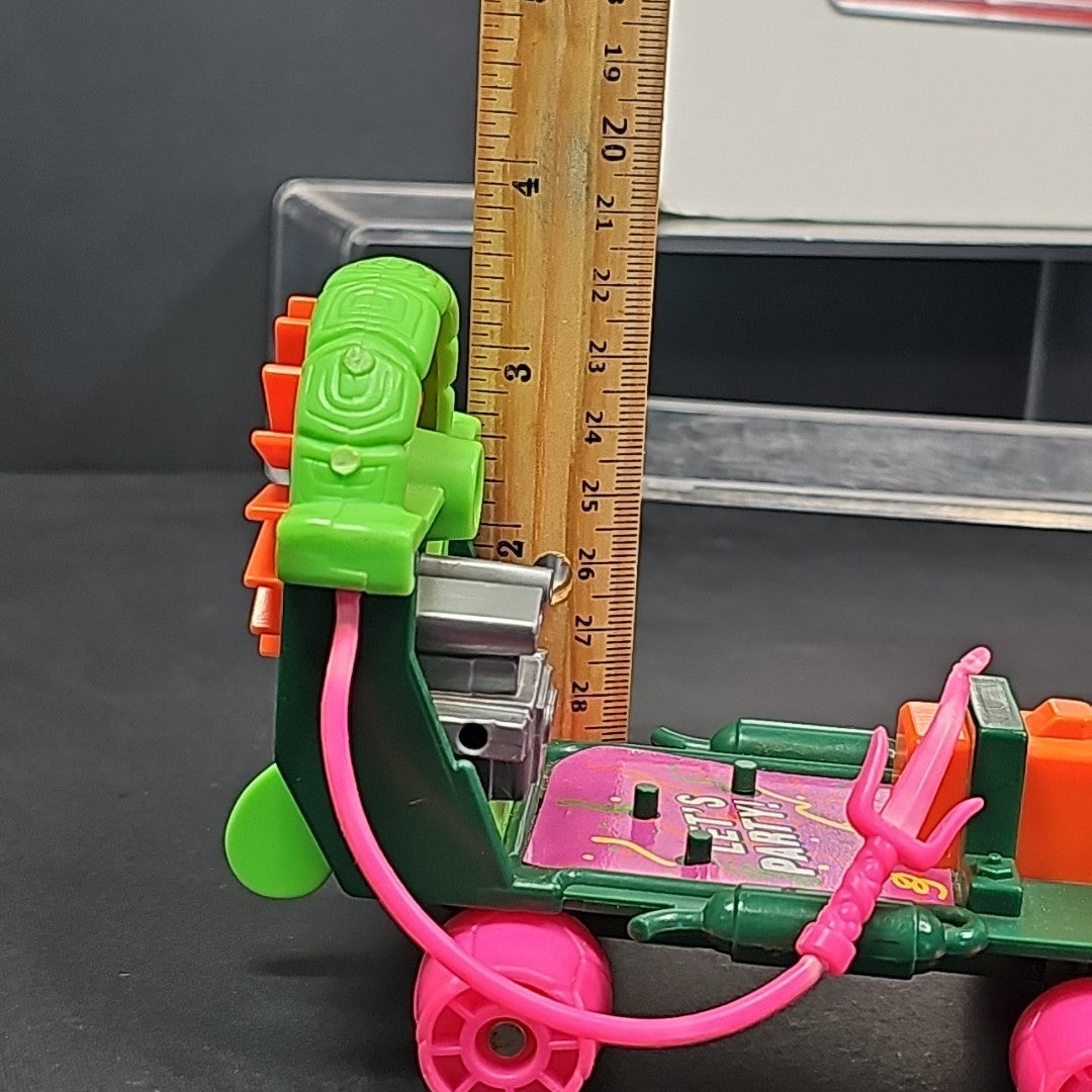 1991 Cheapskate II Vehicle TMNT Teenage Mutant Ninja Turtles Skateboard Vintage