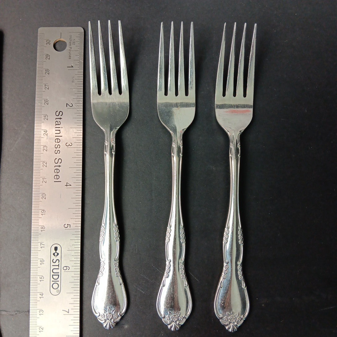 14pc Stainless Steel Korea Flatware Incomplete Set Rose Flowers Fork Knife Spoon