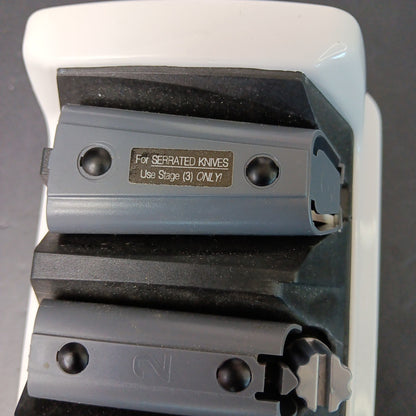 Chef's Choice Model 130 3-Stage Electric Knife Sharpener W/Serrated Stage 3 USA