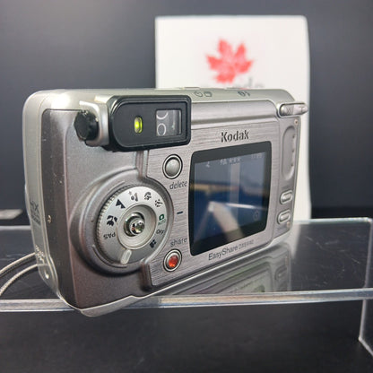 Kodak EasyShare DX6440 4.0MP Digital Camera Silver Working For Parts READ
