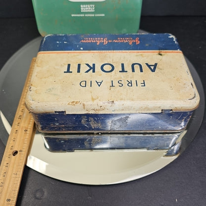 First Aid Kits Canadian Vintage Johnson Johnson Safety & Supply Co. EMPTY Canada