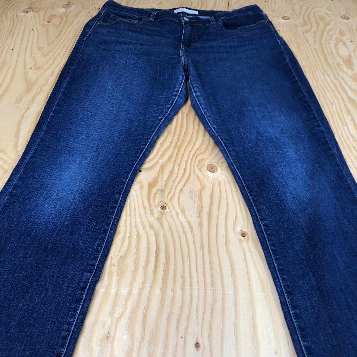 Size 14 M Signature Levi Strauss Women’s Denim Jeans Mid Rise Straight * READ PK