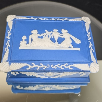 Vintage Ceramic Jewelry Trinket Box Made In Occupied Japan Blue White Art Deco