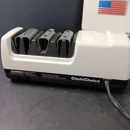 Chef's Choice Model 130 3-Stage Electric Knife Sharpener W/Serrated Stage 3 USA