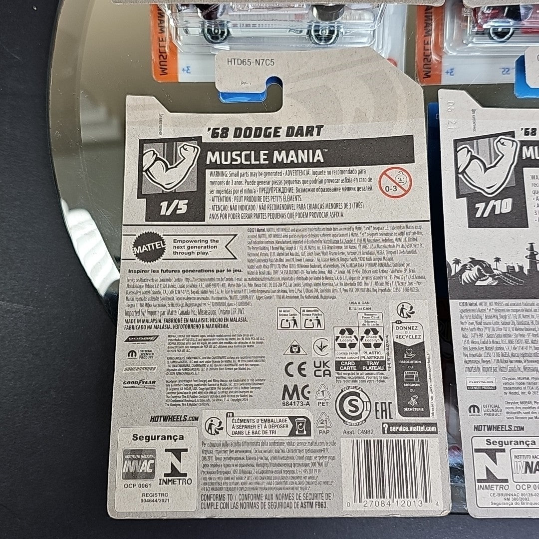 Four Hot Wheels Diecast Muscle Mania Cars Dodge Dart Chevy Chevelle Barracuda