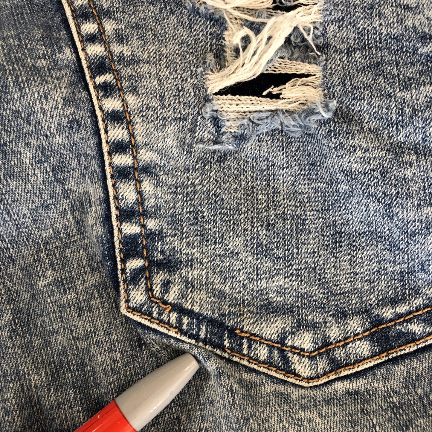 Size 26 X 27.5 Bluenotes Women’s Denim Super High Rise Jegging Rips Grunge X