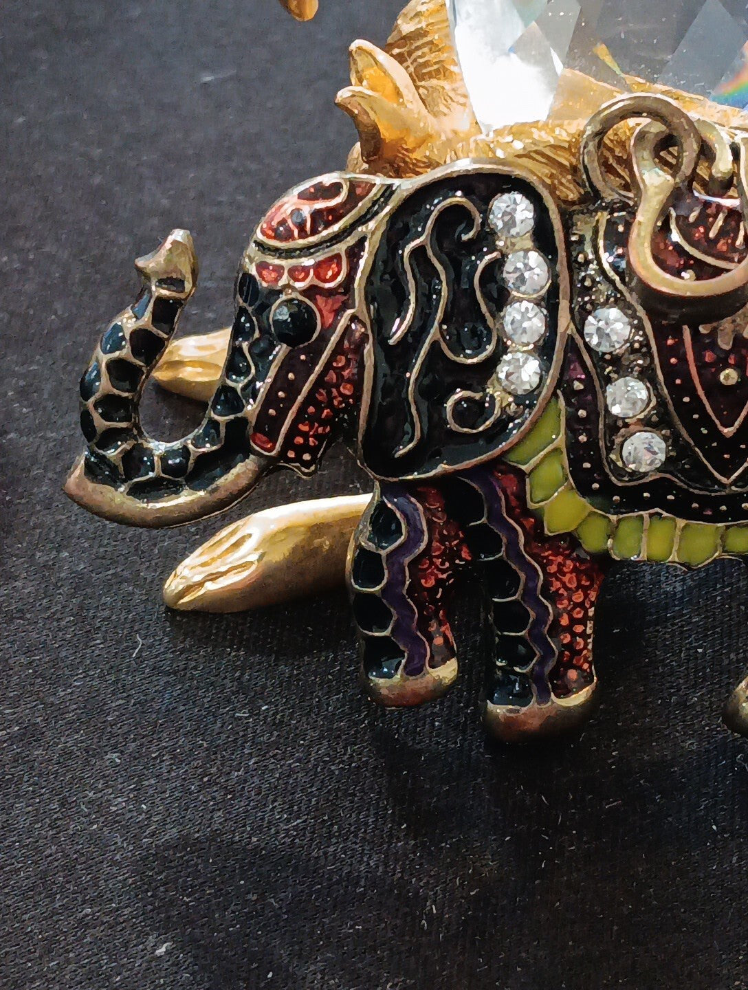 Large Elephant Necklace Pendant With Intricate Detail Beautiful!