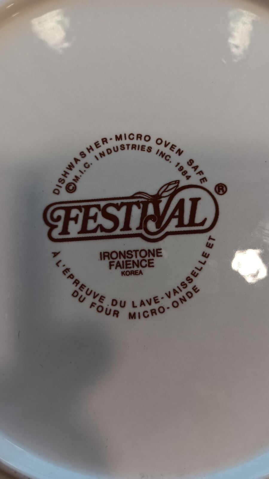 Festival Ironstone Apple Pie Korea & Georgian China 22K Gold Pie Server Canada