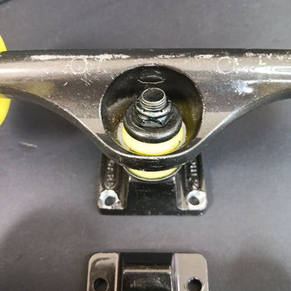 MORFBOARD Morf Board Replacement Skate Trucks 53mm - Set of 2 - Yellow