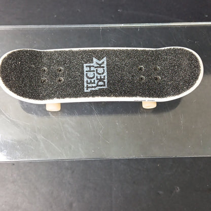 Rare Tech Deck Antihero Skateboard White Series 8 Classic Eagle Fingerboard