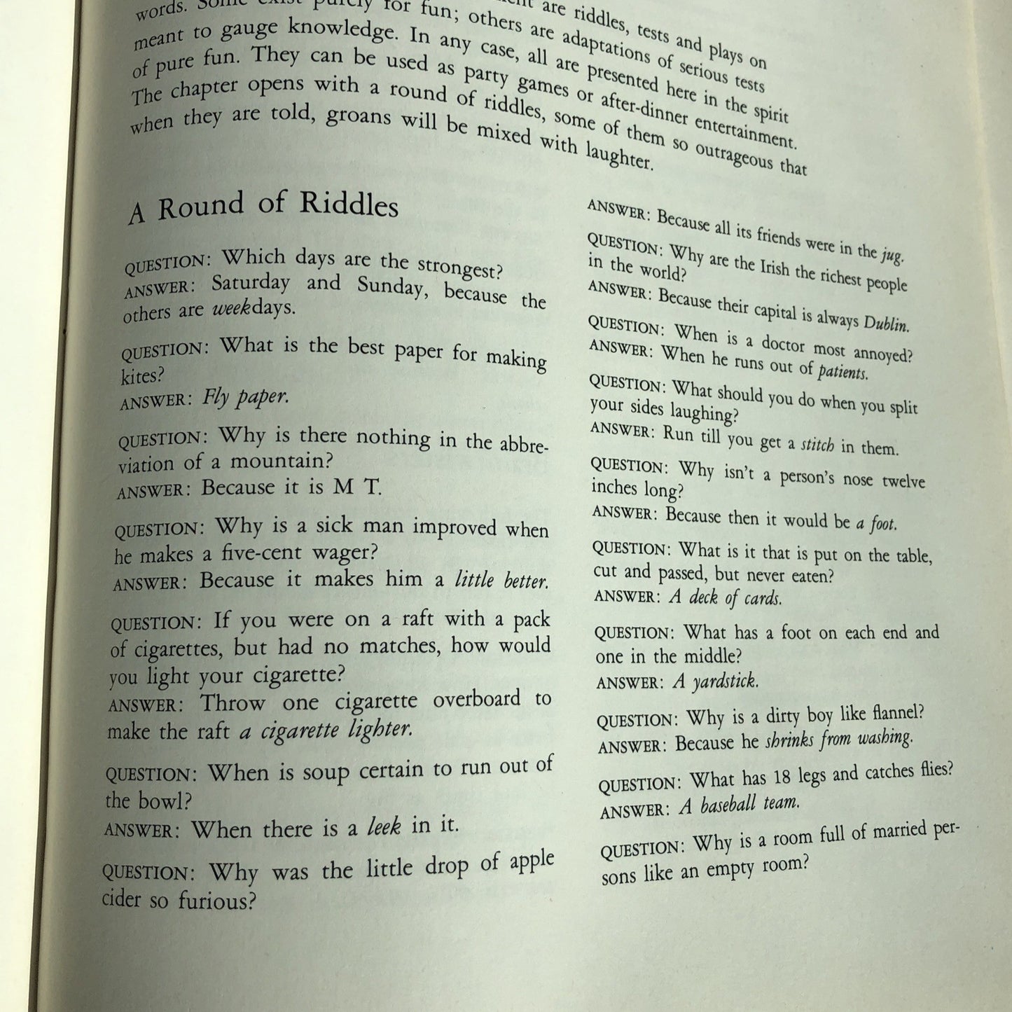 Vintage Reader Digest 1000 Family Games Hardcover Book 1972 Fun Learning CA