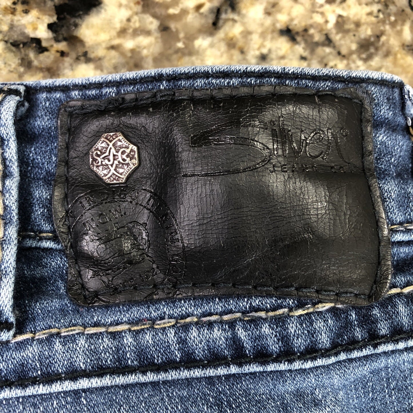 Size 30 X 32 Silver Jean Co. Womens Denim Bootcut Jeans Beaded Distressed