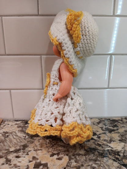 Vintage Hong Kong Brunette Doll Crochet Dress w Hat White And Yellow VTG