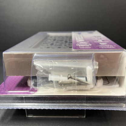 Heath Zenith SL-7582 Silver Plastic Design Wired and Wireless Doorbell Chime CN