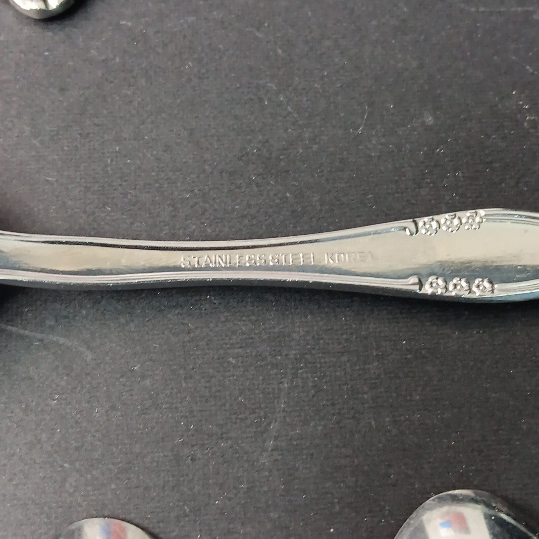 14pc Stainless Steel Korea Flatware Incomplete Set Rose Flowers Fork Knife Spoon