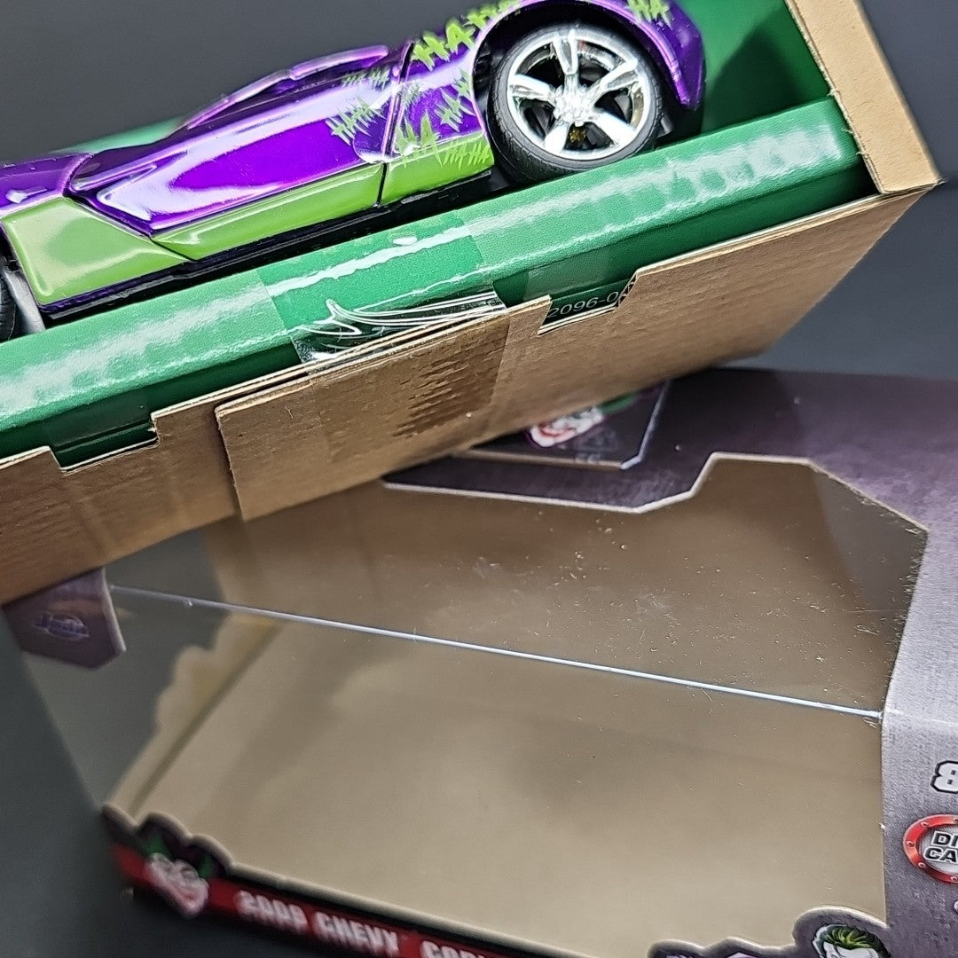 Jada 1/32 Joker 2009 Chevy Corvette Stingray Batman DC Comics Diecast CN