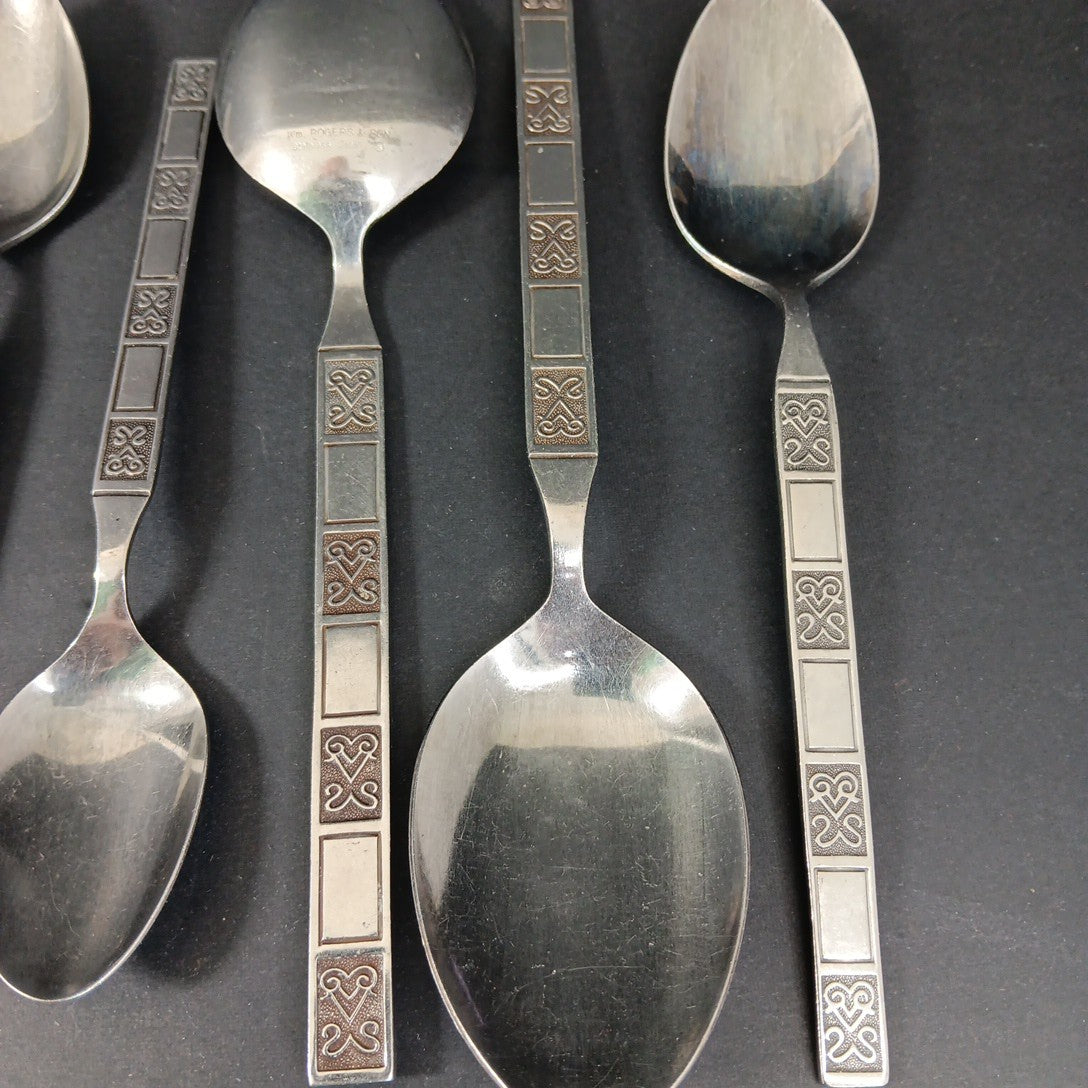 27pc Wm Rogers SCROLLS Flatware Stainless Steel Fork Spoon Knife Japan Korea VTG
