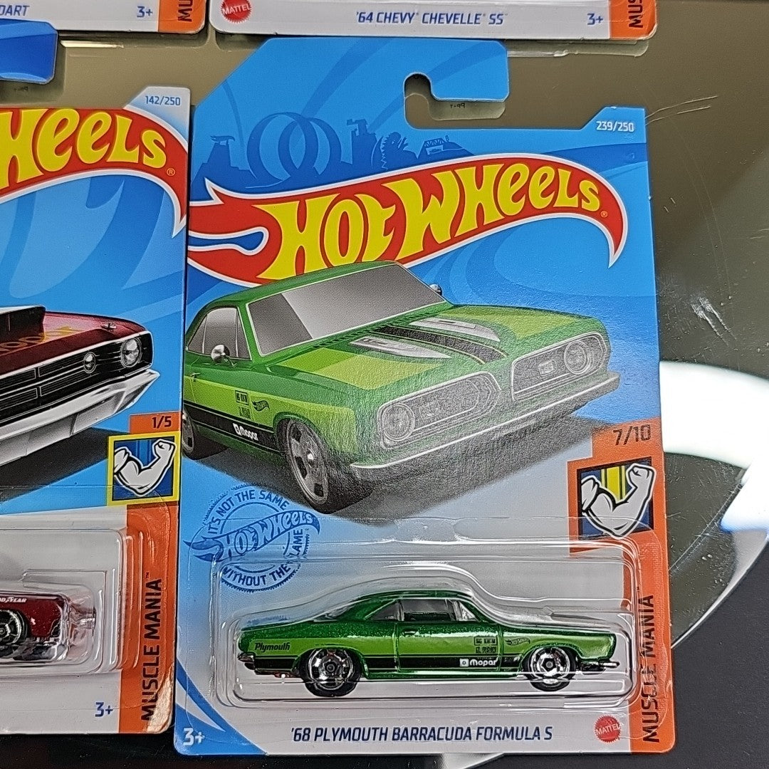 Four Hot Wheels Diecast Muscle Mania Cars Dodge Dart Chevy Chevelle Barracuda
