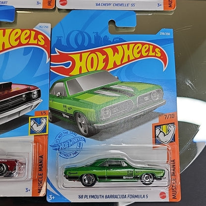 Four Hot Wheels Diecast Muscle Mania Cars Dodge Dart Chevy Chevelle Barracuda