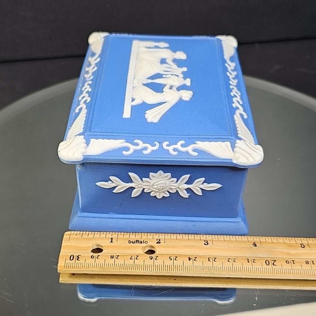 Vintage Ceramic Jewelry Trinket Box Made In Occupied Japan Blue White Art Deco