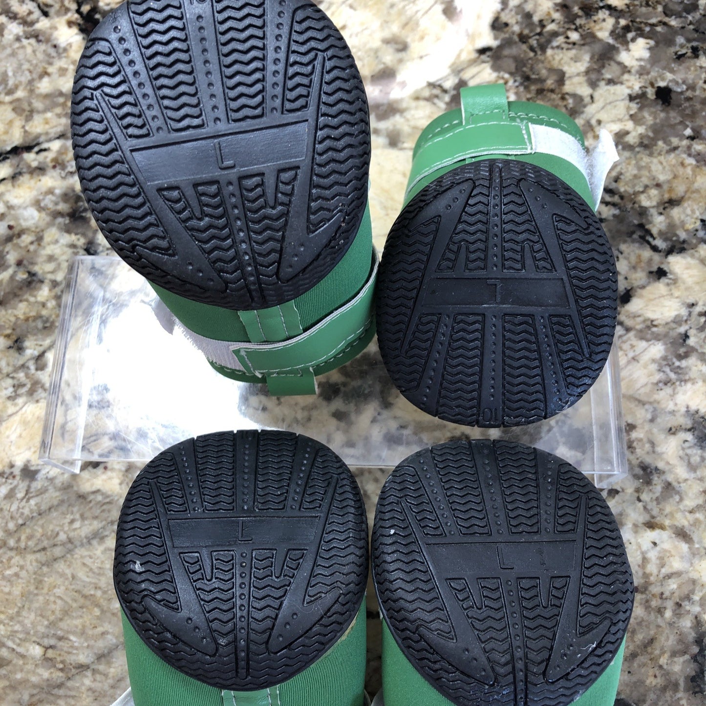 Size Large Top Paw Hard Sole Booties Non-skid Sole Adjustable Strap Zip Up CN