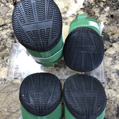 Size Large Top Paw Hard Sole Booties Non-skid Sole Adjustable Strap Zip Up CN