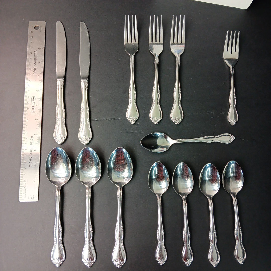 14pc Stainless Steel Korea Flatware Incomplete Set Rose Flowers Fork Knife Spoon