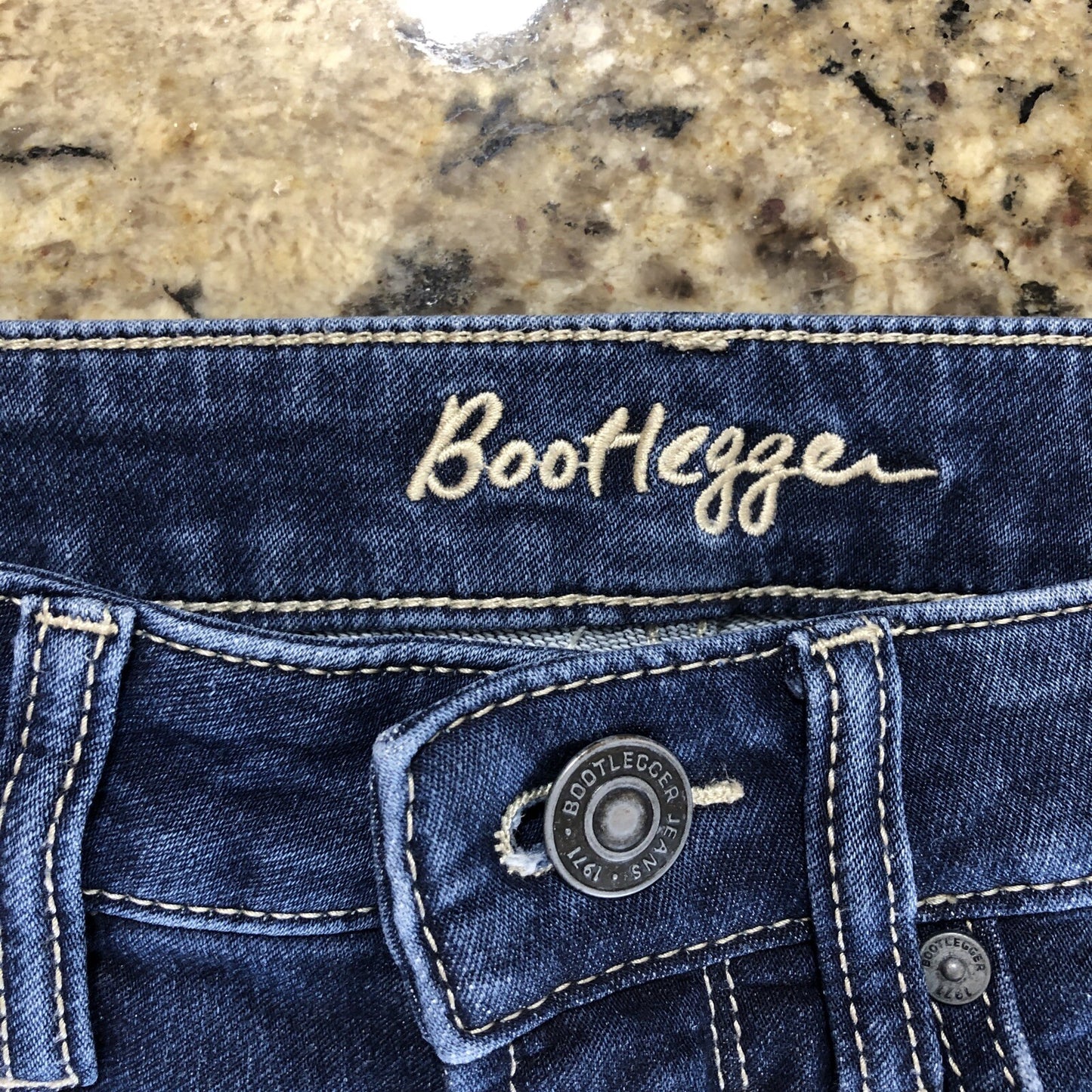 Size 25 X 29 Bootlegger Jeans Denim  Womens High Rise Skinny Ankle Dark Blue BD