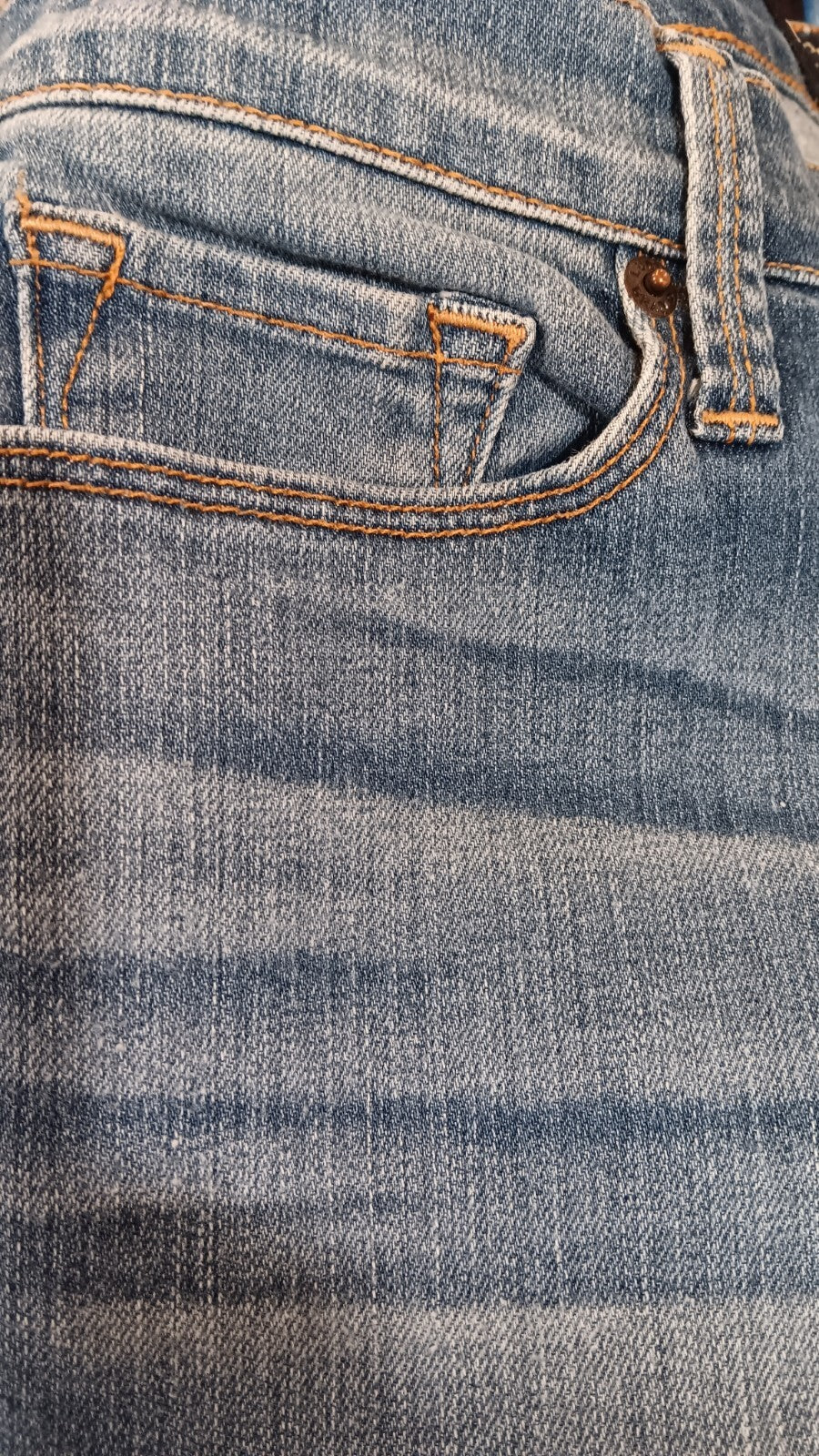 Size 6 / 28 Lucky Brand Sofi Capri Womens Jeans Stretchy CN