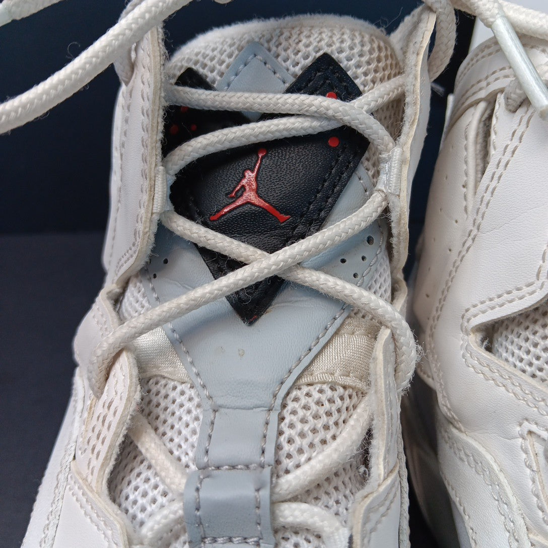 Nike Boys Air Jordan True Flight 343795-121 White Black Basketball Sneakers  7Y